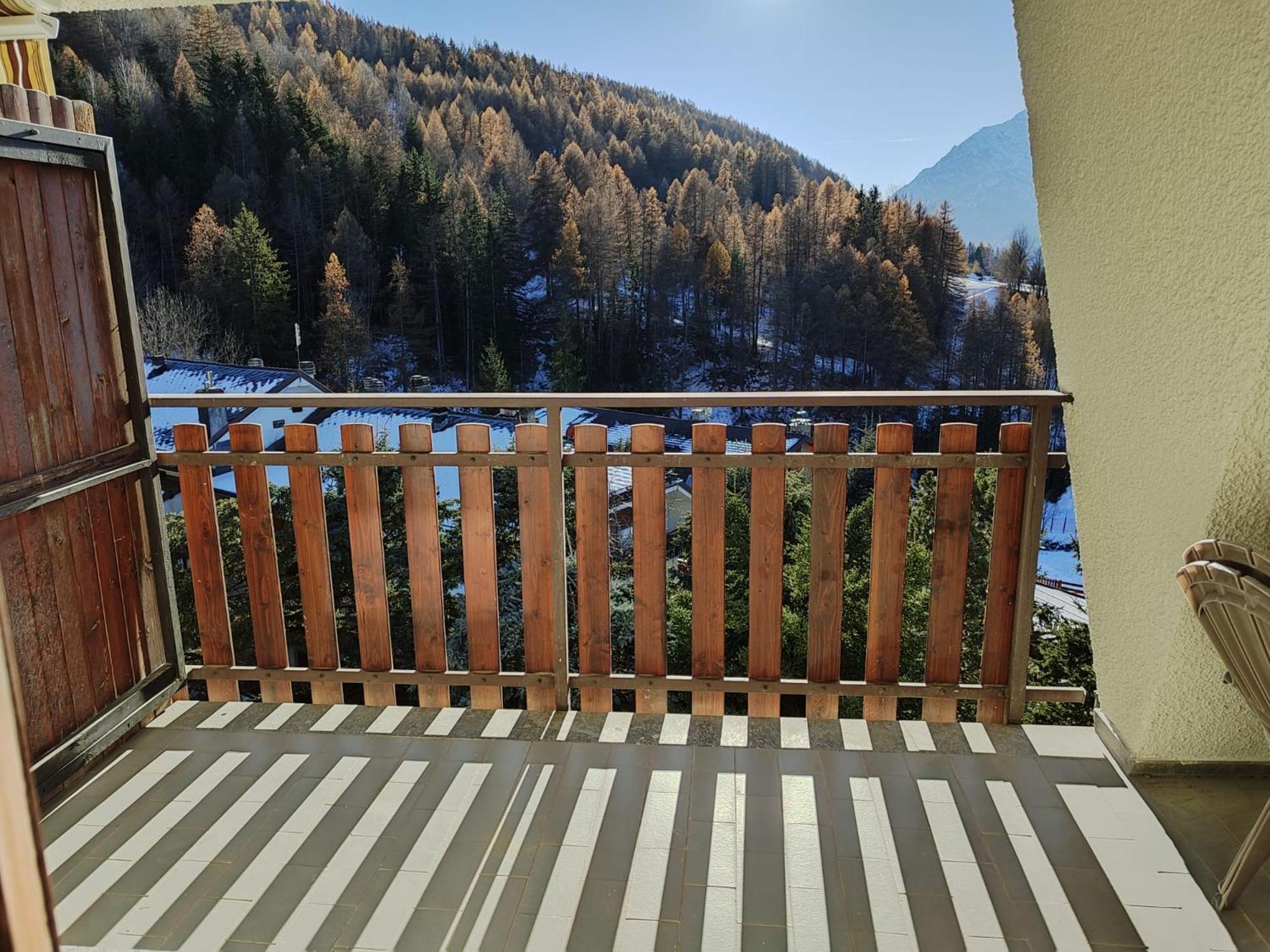 Appartamento Con Vista - Nuova Ristrutturazione Sauze D'Oulx Bagian luar foto
